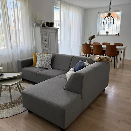 9c12 - Licht & Ruim Appartement, Hartje Centrum Апартаменты